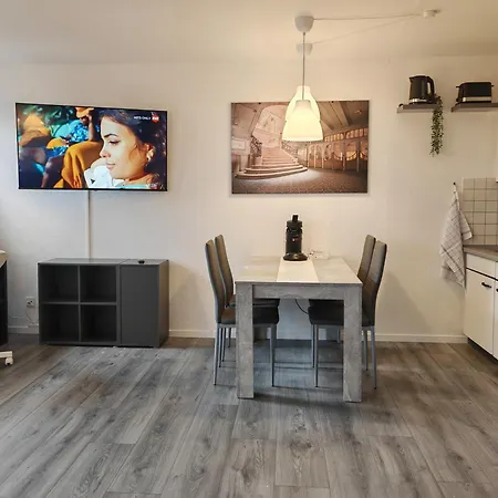 Gaestewohnung Und Service-apartment Hermsdorf Lejlighed Hohe Borde