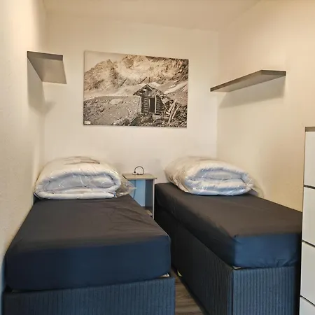 Gaestewohnung Und Service-apartment Hermsdorf Apartment *