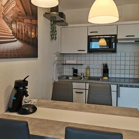 Gaestewohnung Und Service-apartment Hermsdorf Lejlighed